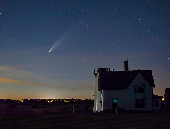 Comet Neowise over Stage Harbor Light