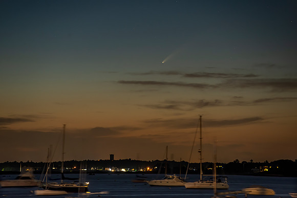 Comet           over Monument Beach